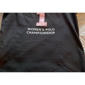 SHANGHAI TANG WOMENS MANDARIN COLLAR EMBROIDERED LOGO PATCH POLO SHIRT